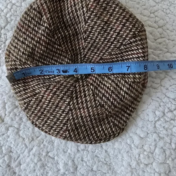 Brown Plaid Newsboy Cap & Brown Sun Glasses Duo - Picture 8 of 13